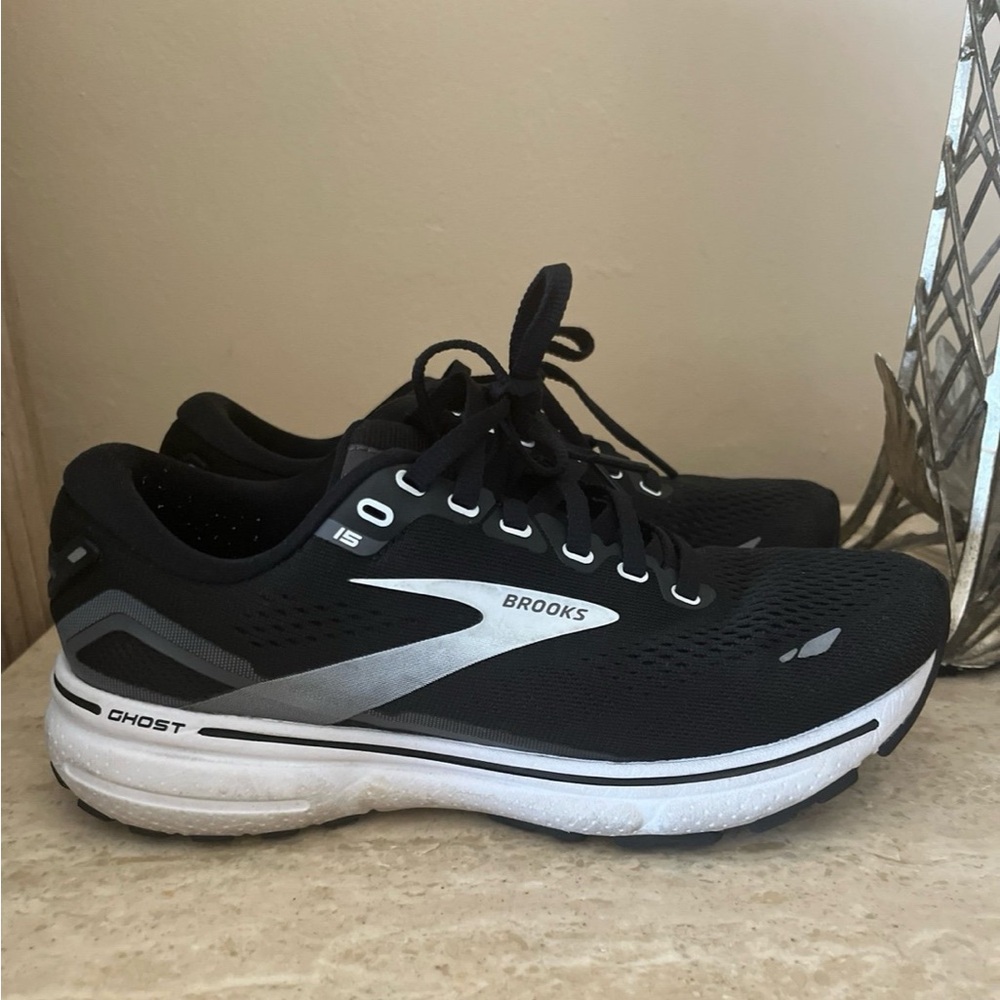 Women’s Brooks Ghost 15 WIDE